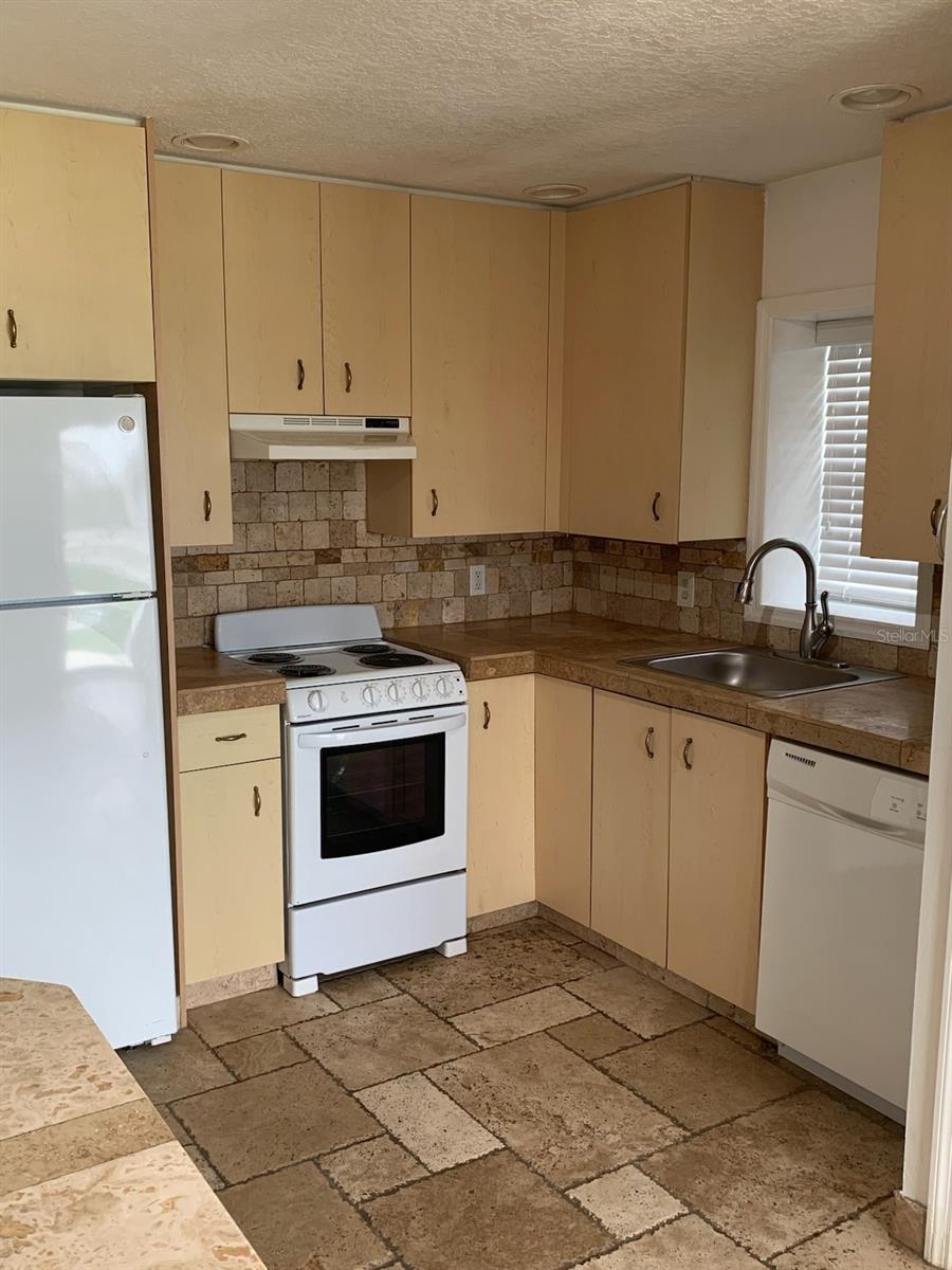 1908 S Ocean Shore Blvd #b Property Photo 2