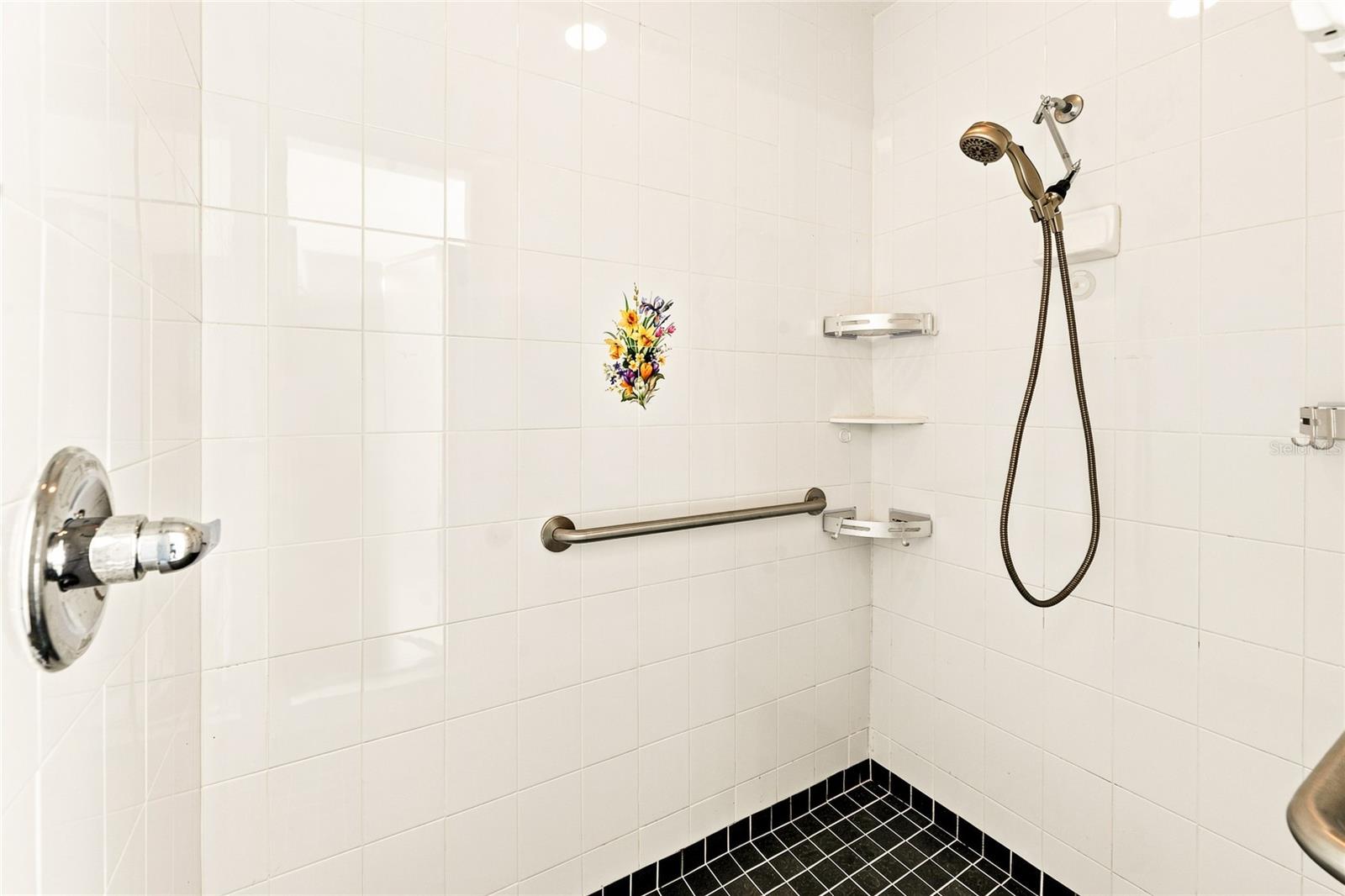 64 Whittington Dr Property Photo 13
