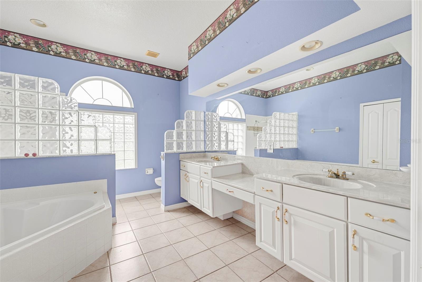 52 Buttonworth Dr Property Photo 22