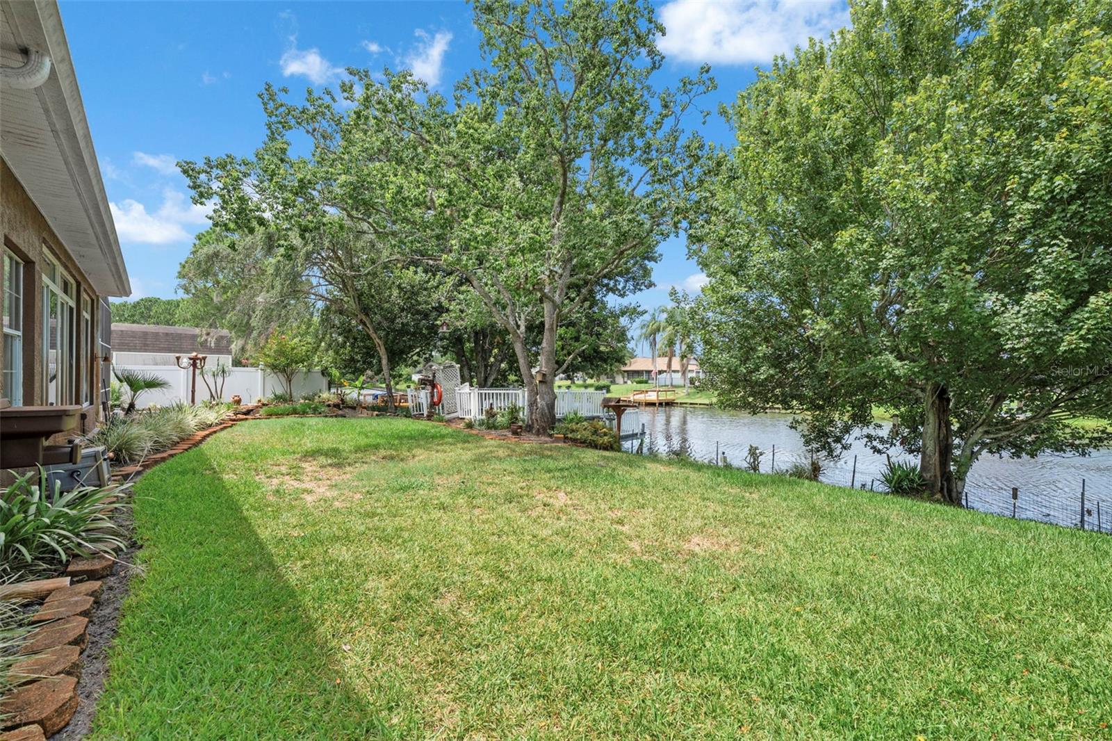 52 Buttonworth Dr Property Photo 44