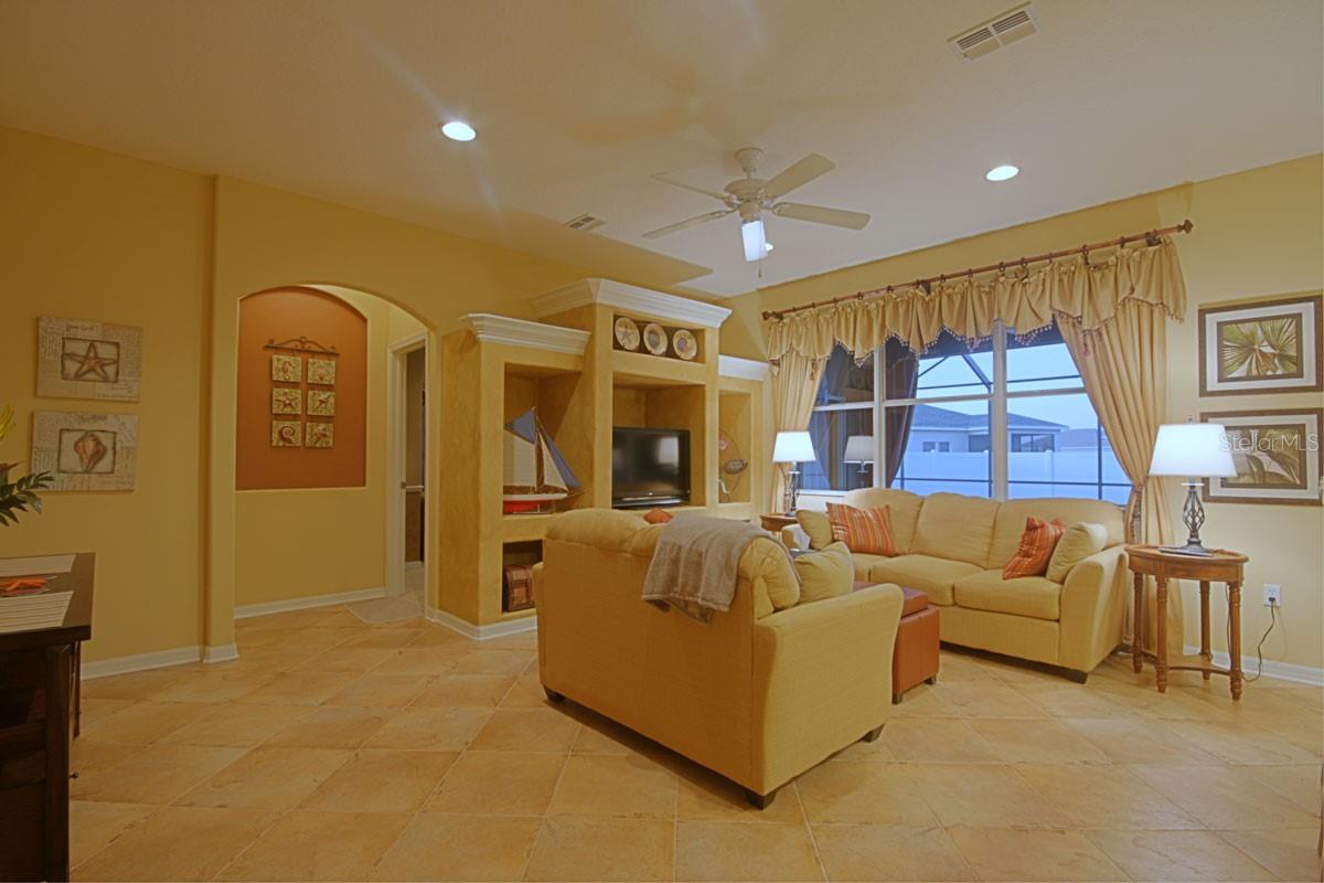 15825 Durango Cir Property Photo 10