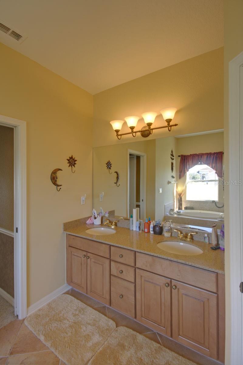15825 Durango Cir Property Photo 21