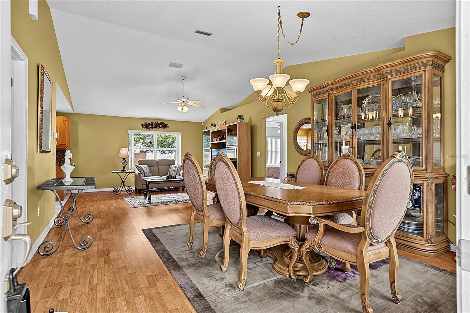 6 Wilmont Pl Property Photo 5