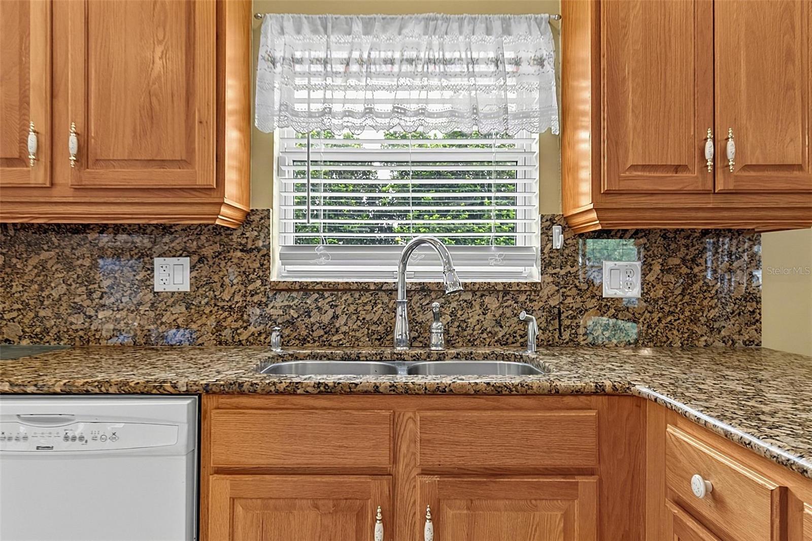 6 Wilmont Pl Property Photo 13