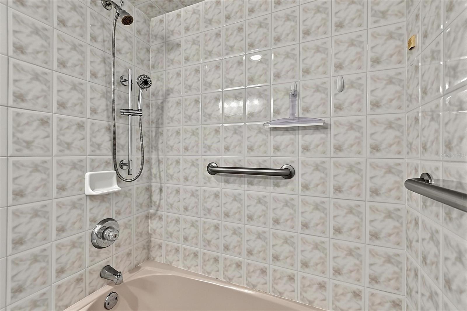 6 Wilmont Pl Property Photo 36