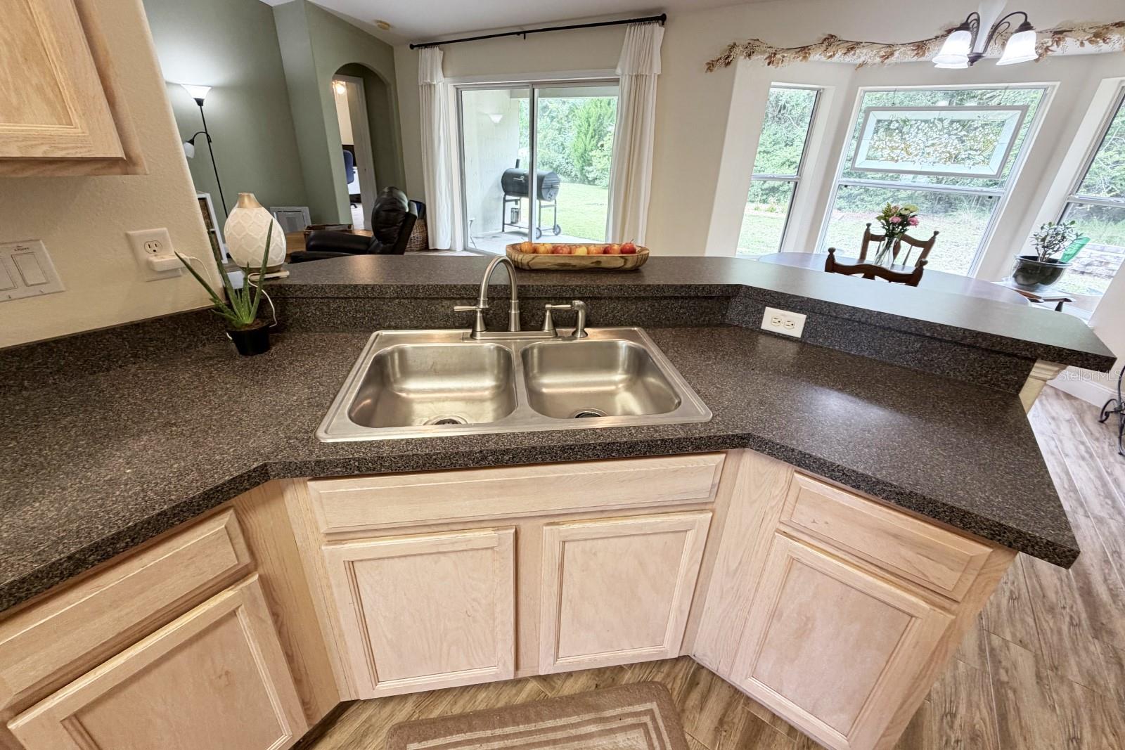 1 Sleeping Beauty Pl Property Photo 6