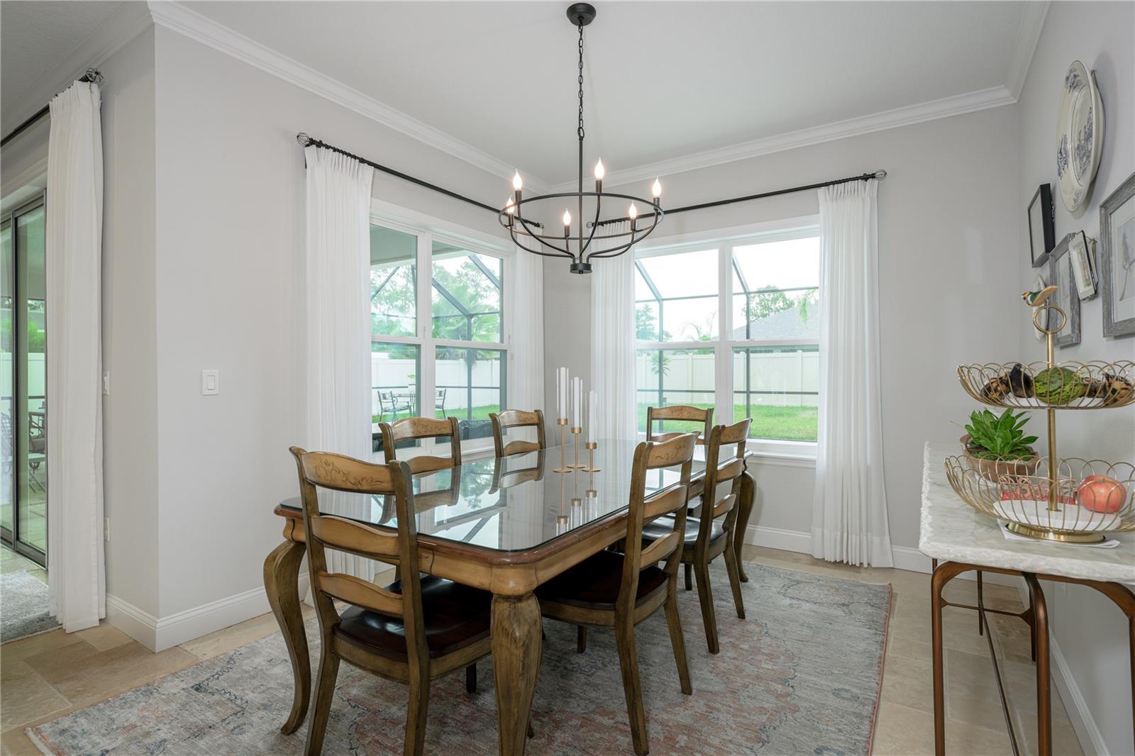 25 Edge Ln Property Photo 8