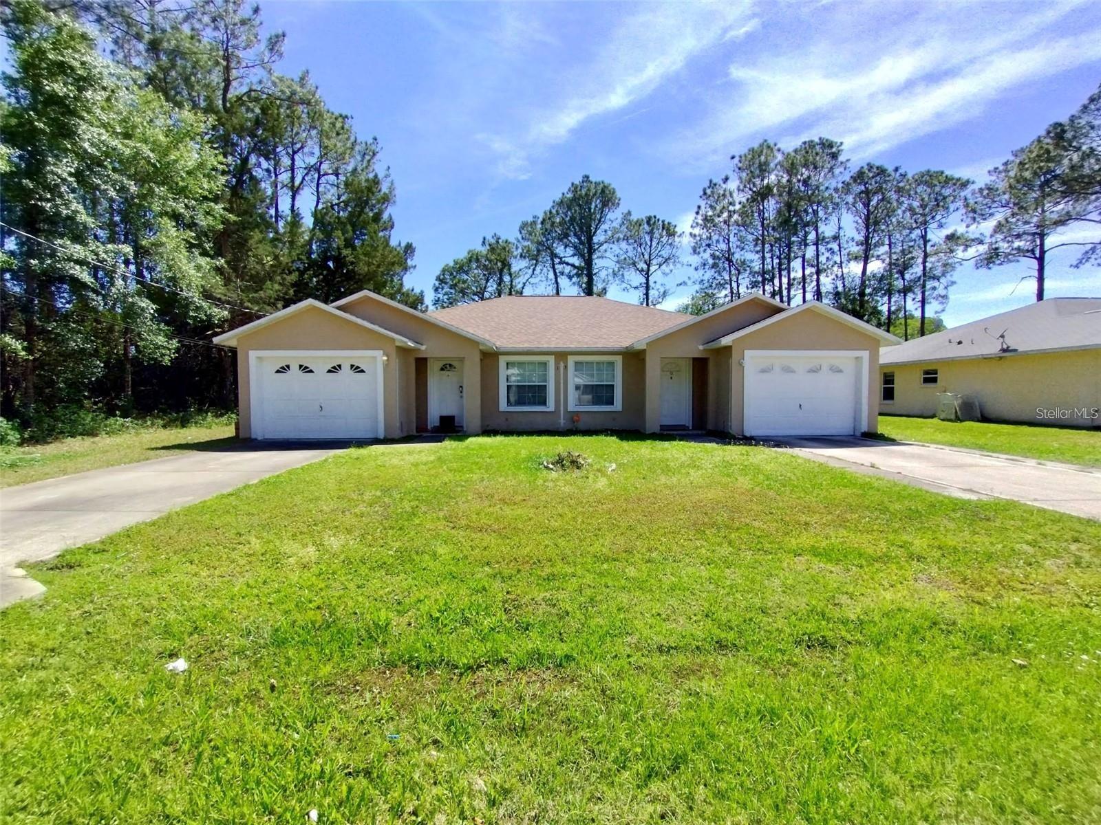 13 BUNKER KNOLLS LN #B Property Photo 1