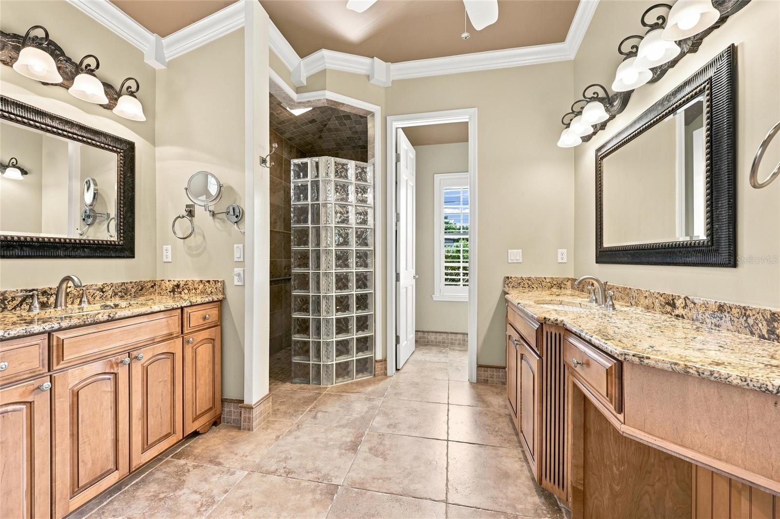 5 Roma Ct Property Photo 34