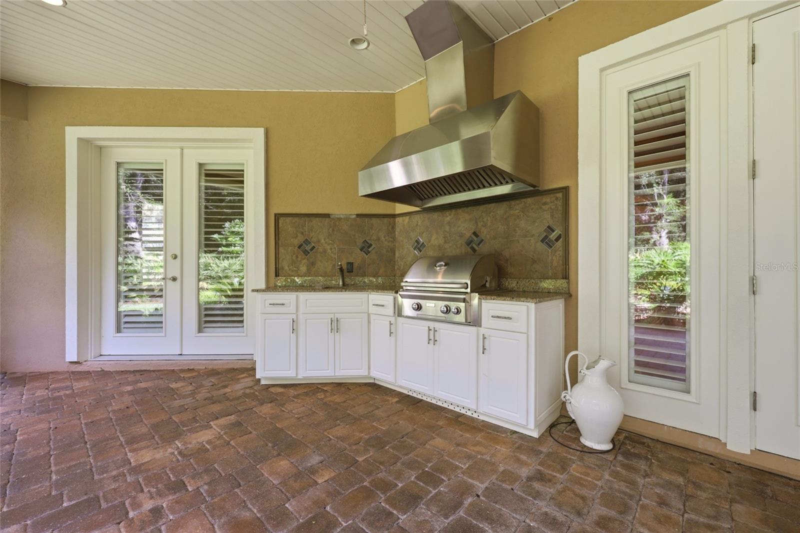 5 Roma Ct Property Photo 49
