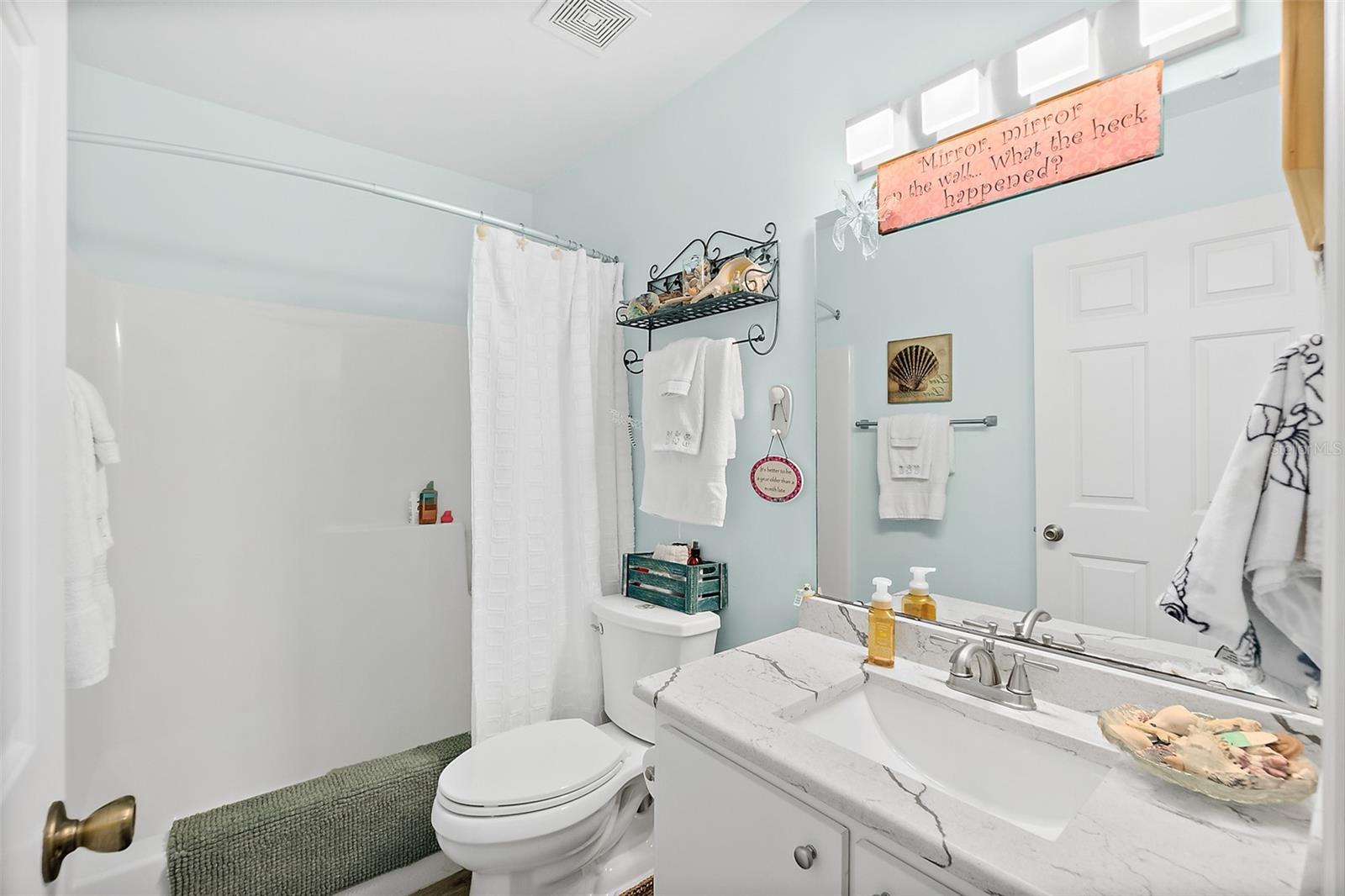 45 Pershing Ln Property Photo 26