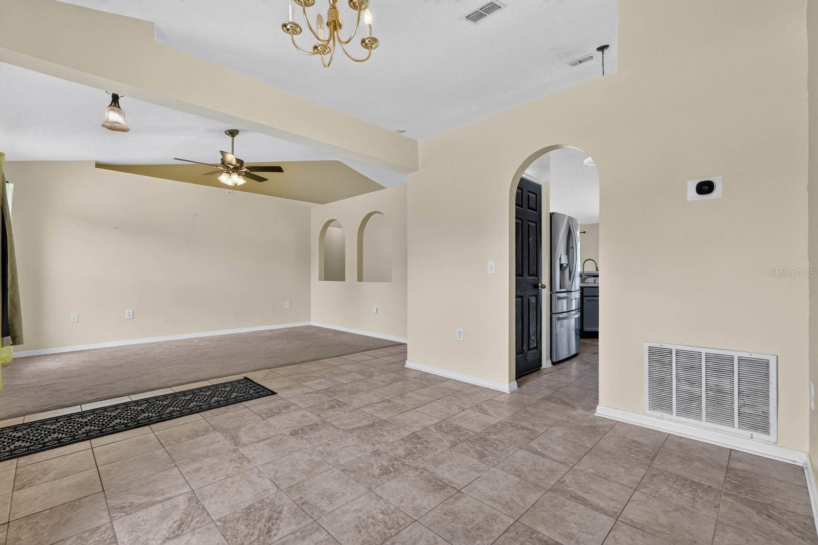 6 Brownstone Ln Property Photo 6