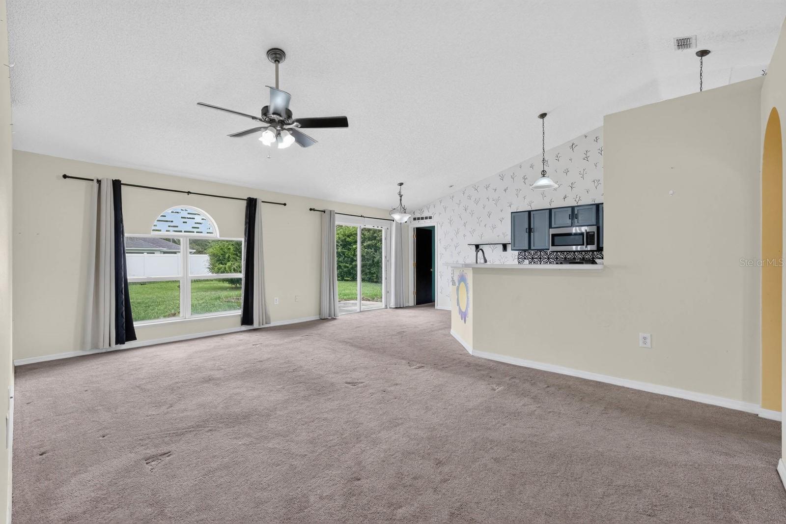 6 Brownstone Ln Property Photo 15