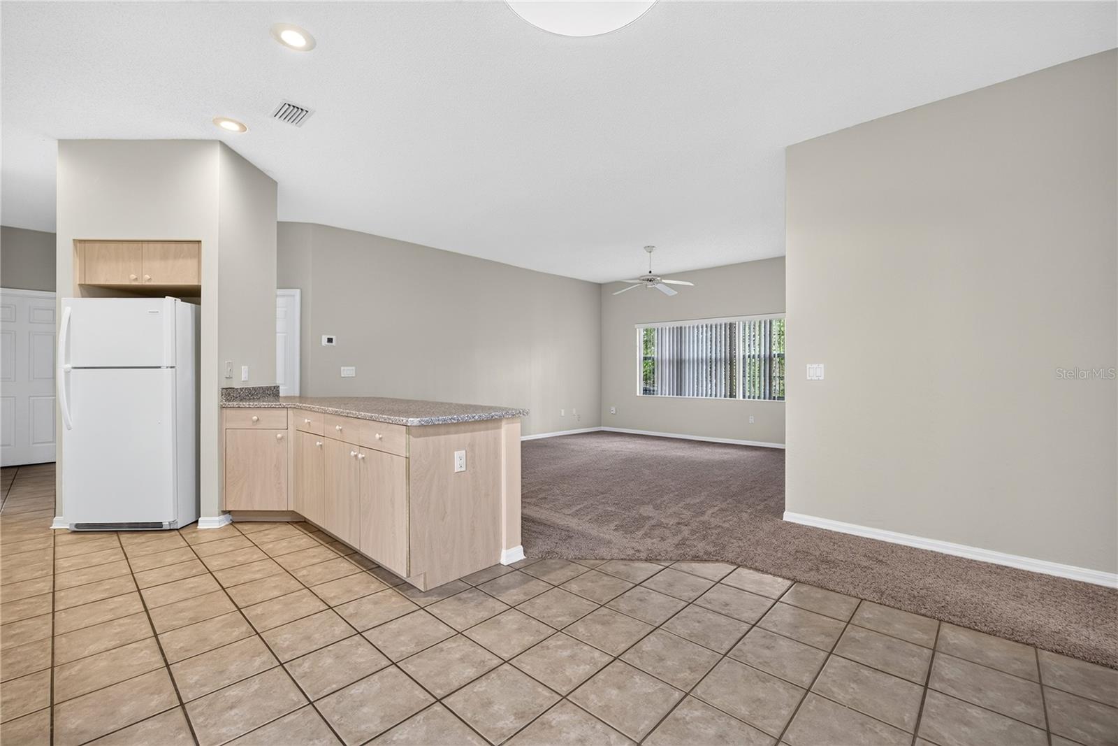 8 Buttonwood Pl Property Photo 12
