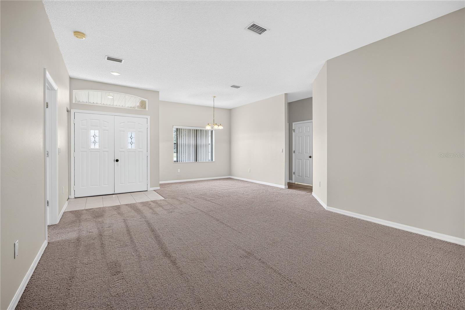 8 Buttonwood Pl Property Photo 24