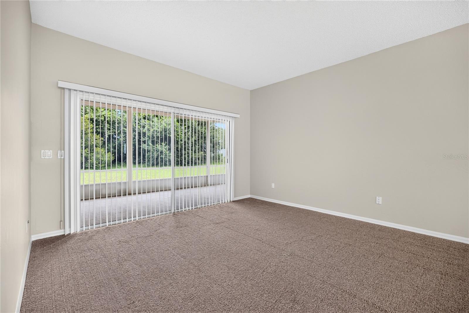 8 Buttonwood Pl Property Photo 25