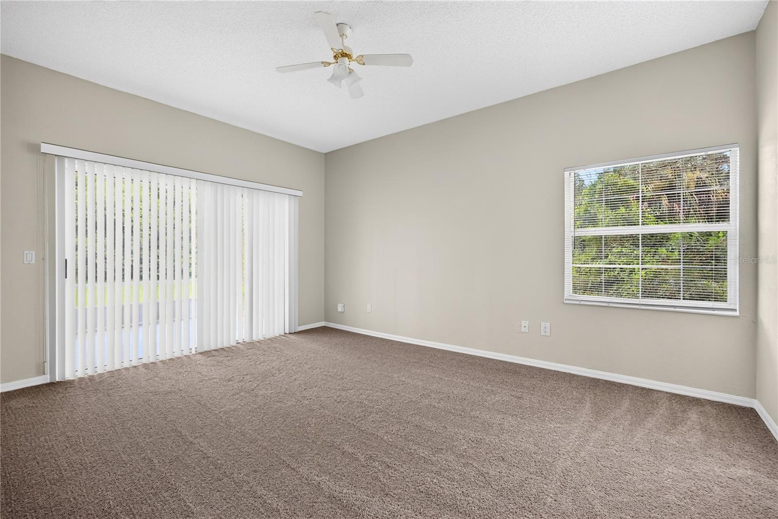 8 Buttonwood Pl Property Photo 28