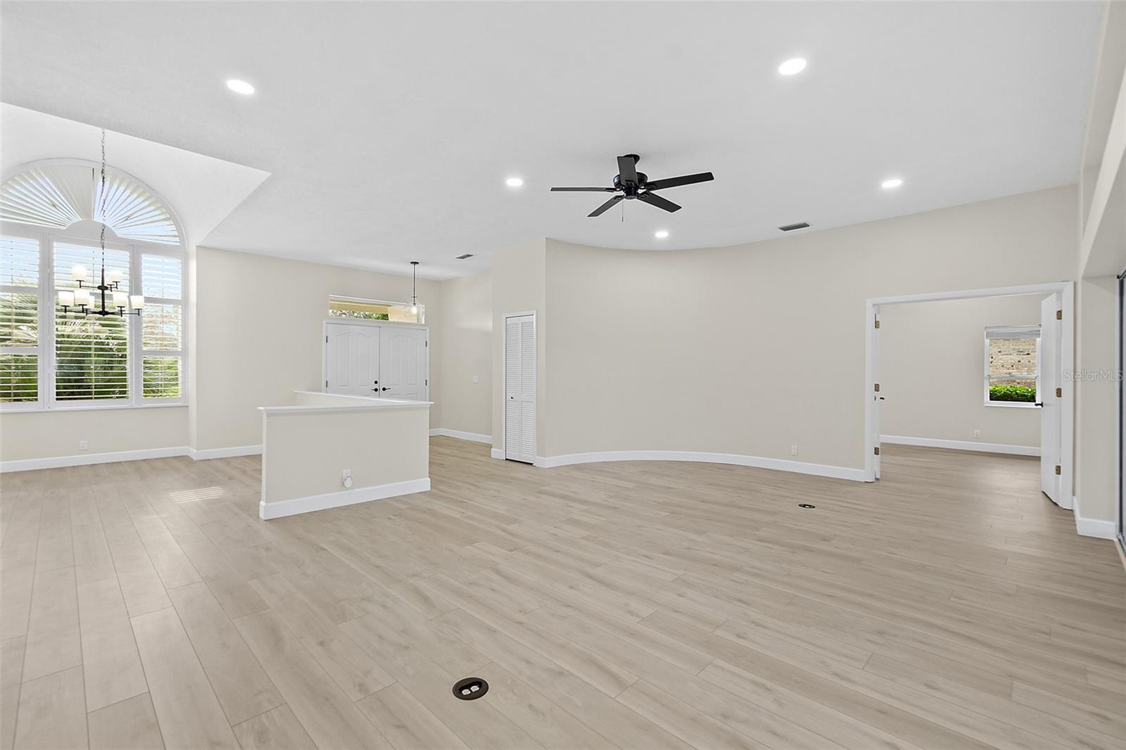 38 Kingsley Cir Property Photo 9