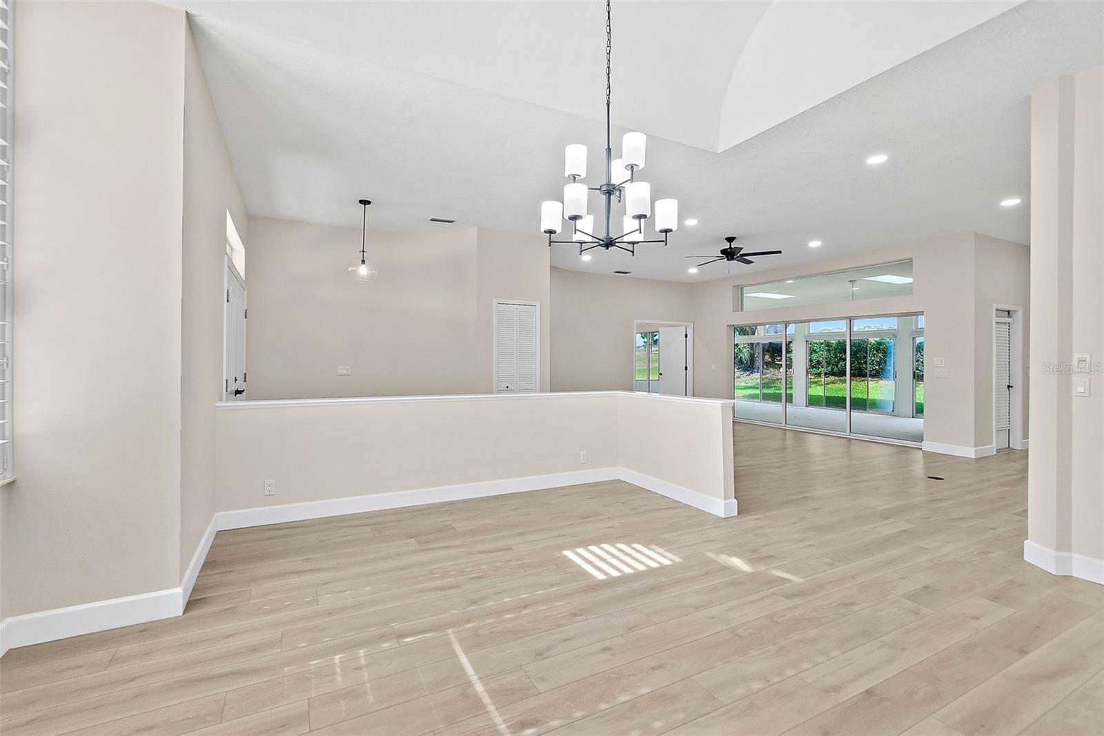 38 Kingsley Cir Property Photo 13