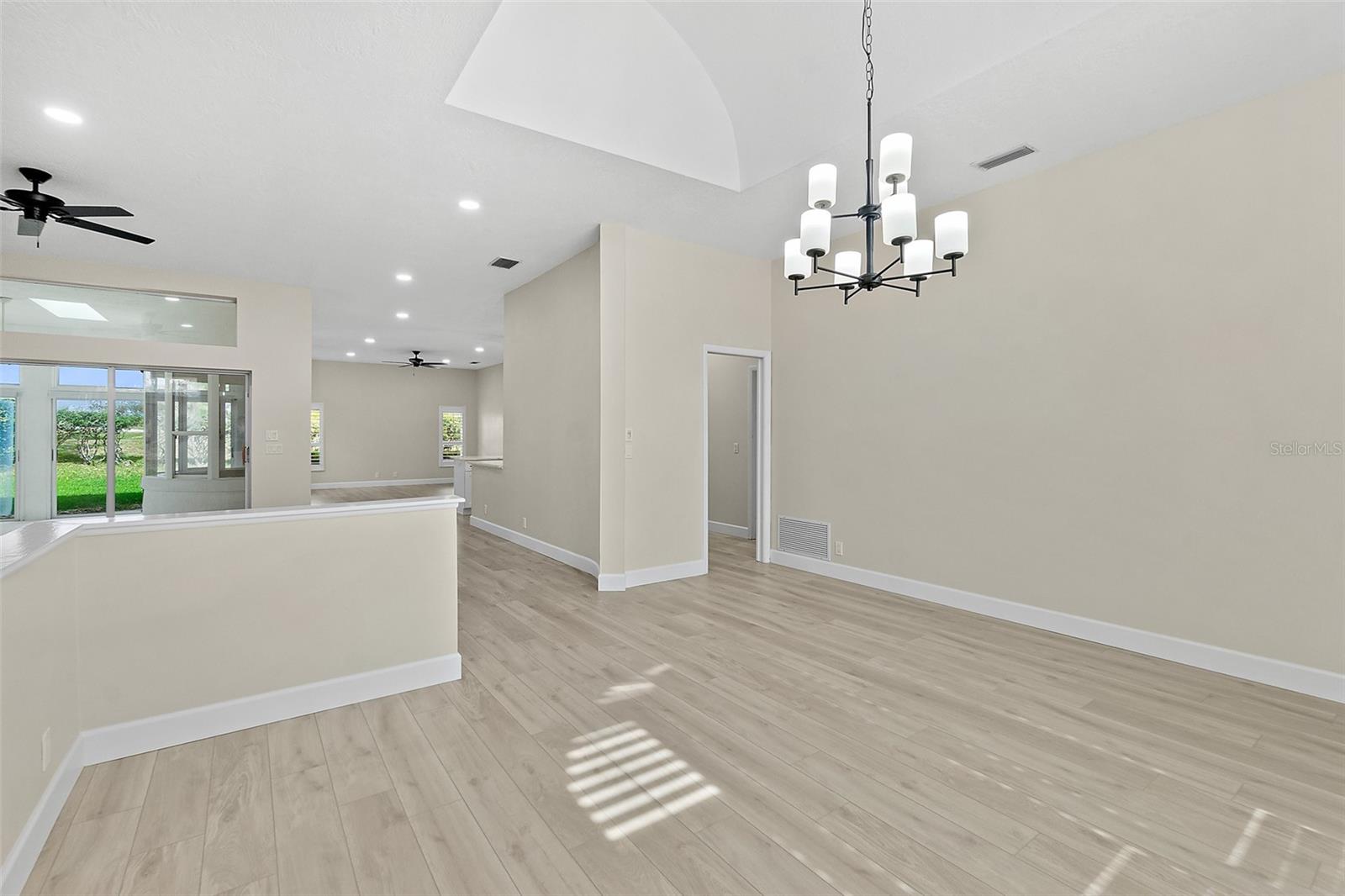 38 Kingsley Cir Property Photo 14