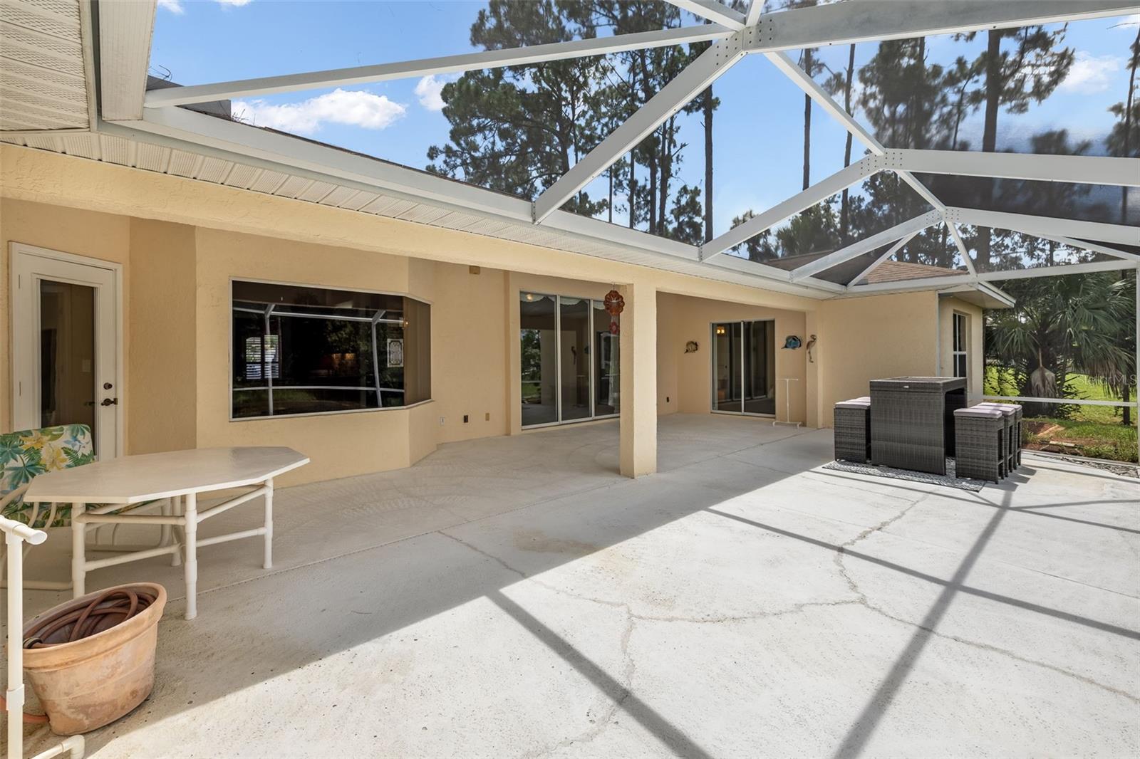 73 Waters Dr Property Photo 60