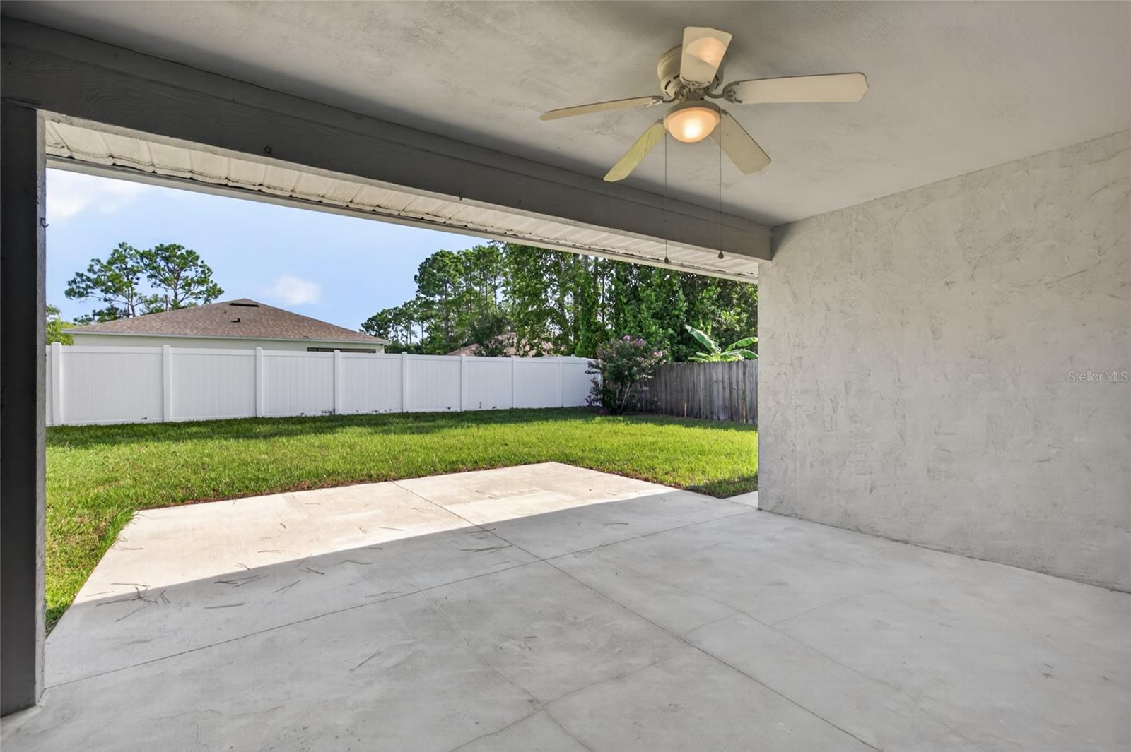 3 Point Pleasant Dr Property Photo 21