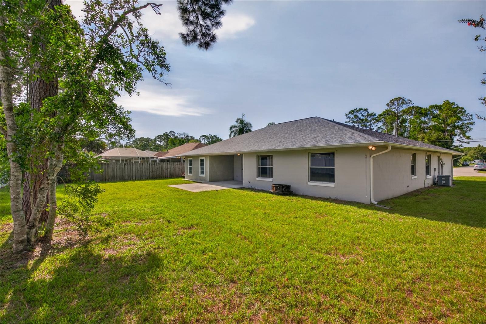 3 Point Pleasant Dr Property Photo 25