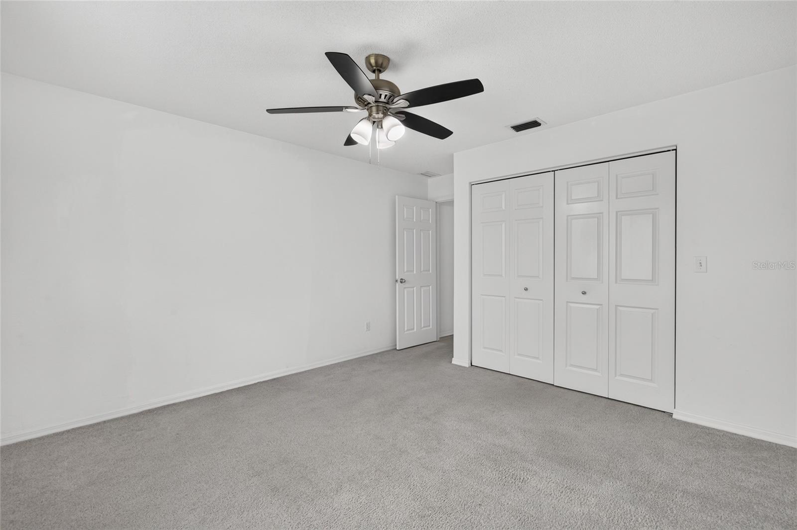 3 Point Pleasant Dr Property Photo 43