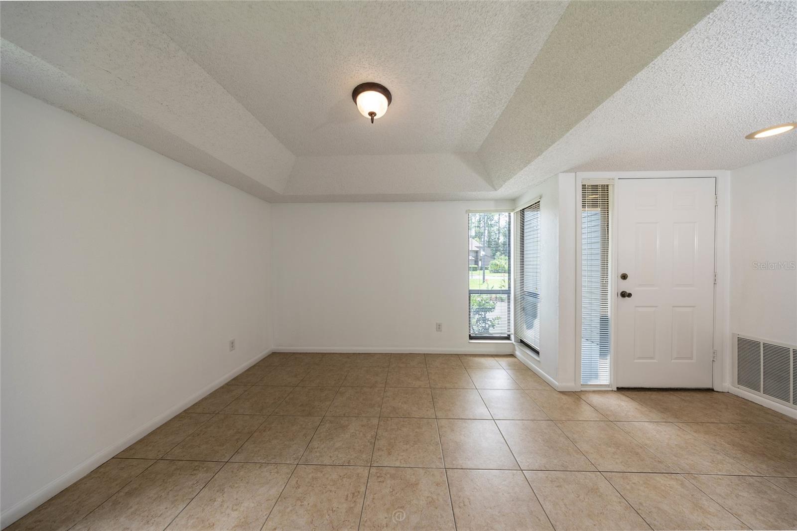 9 Southbury Ct #9 Property Photo 20
