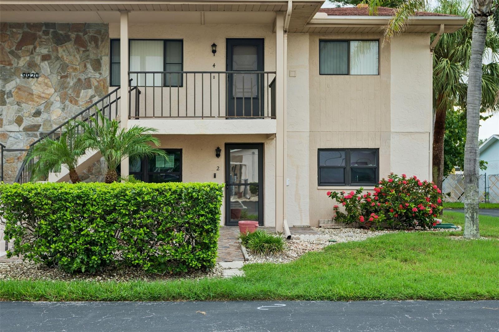 9920 Eagles Point Cir #2 Property Photo 2