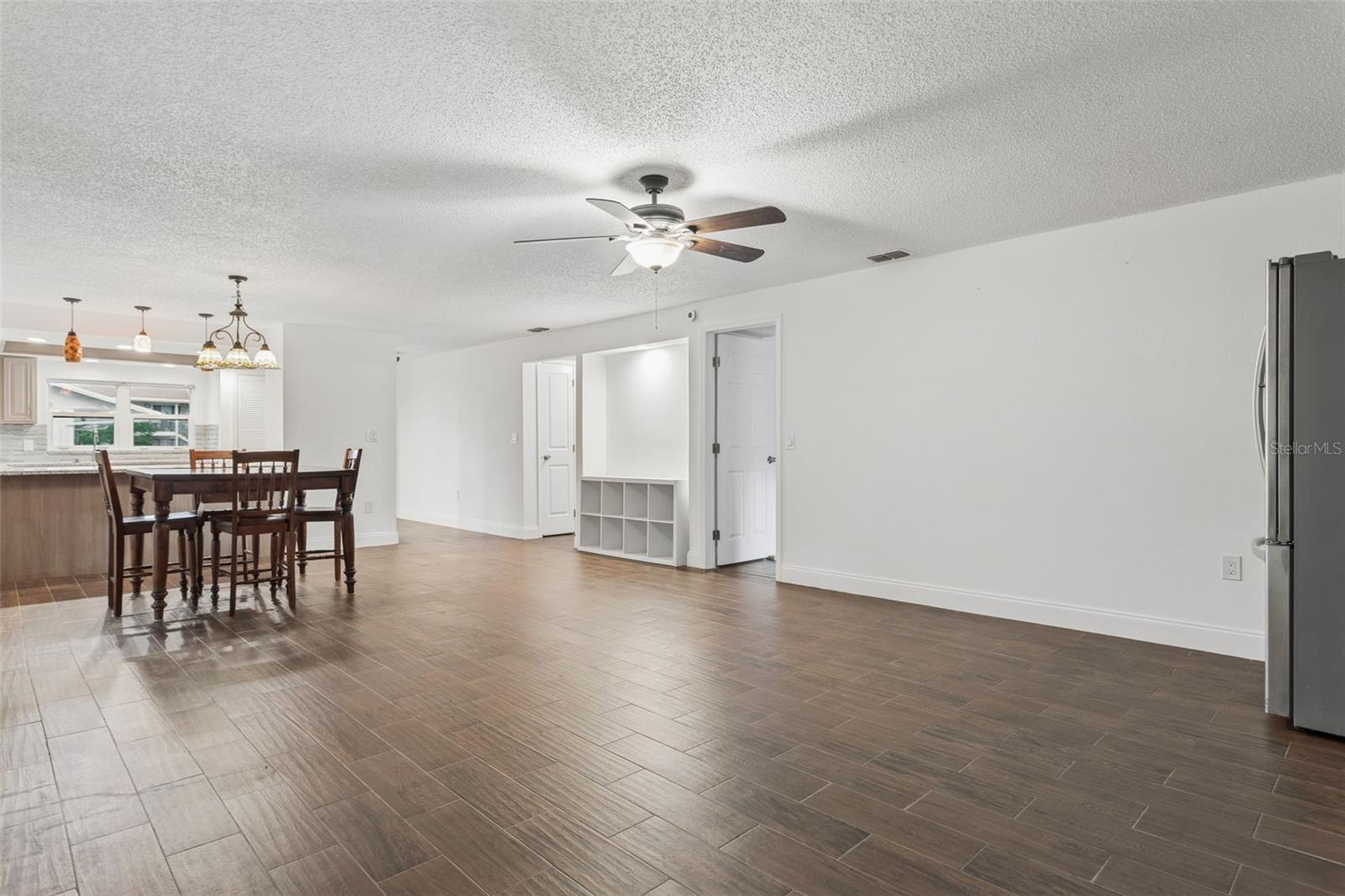 9920 Eagles Point Cir #2 Property Photo 12