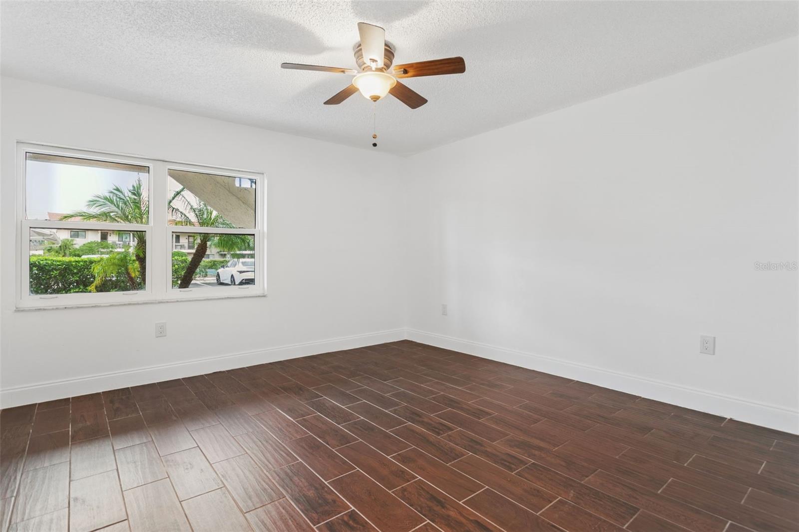9920 Eagles Point Cir #2 Property Photo 13
