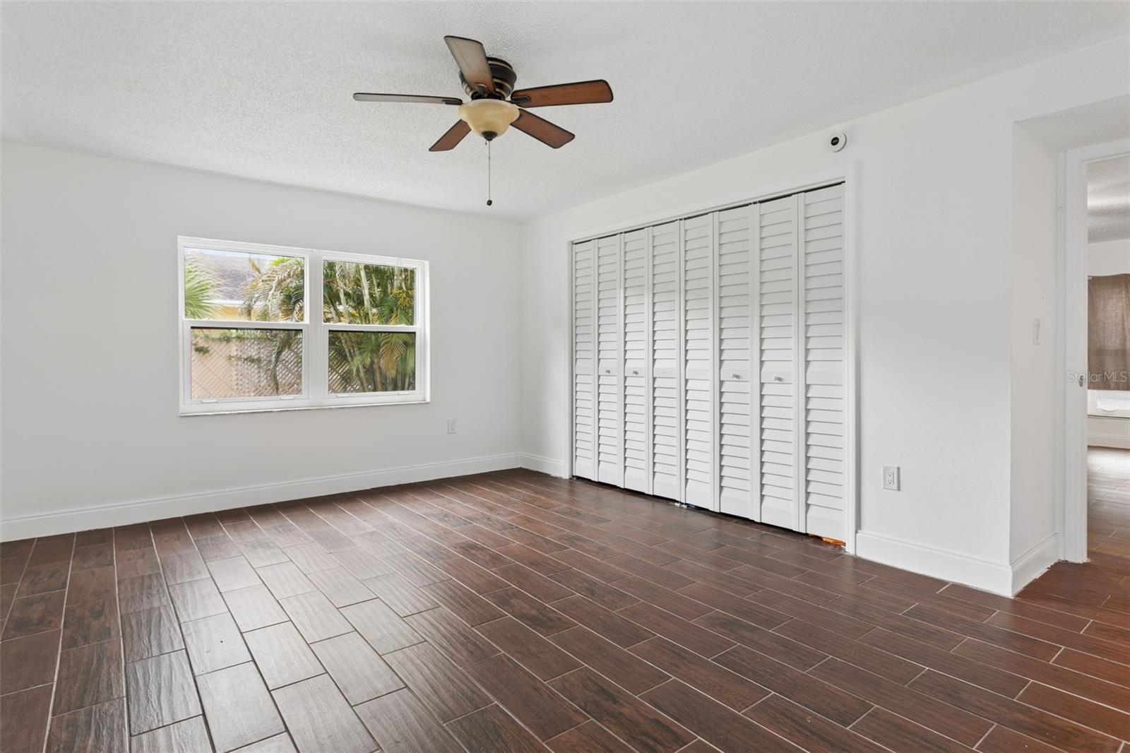 9920 Eagles Point Cir #2 Property Photo 17