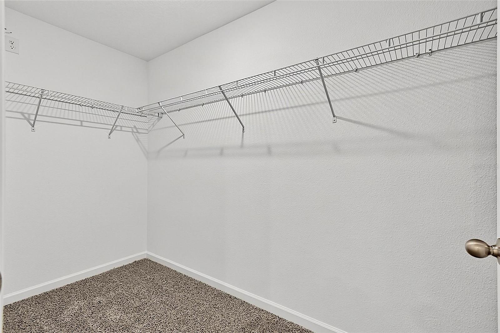 863 Grand Reserve Dr Property Photo 29