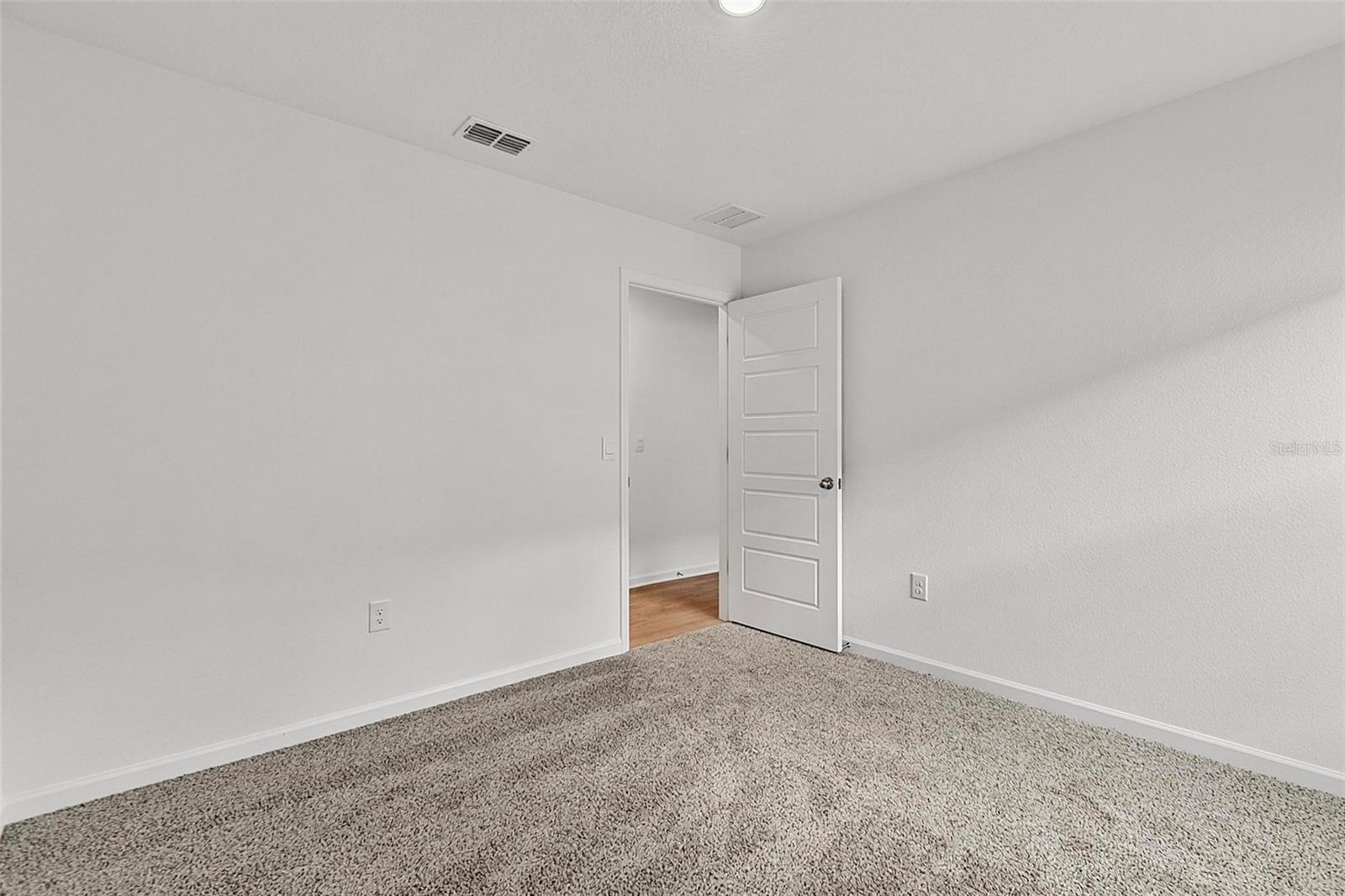 863 Grand Reserve Dr Property Photo 34