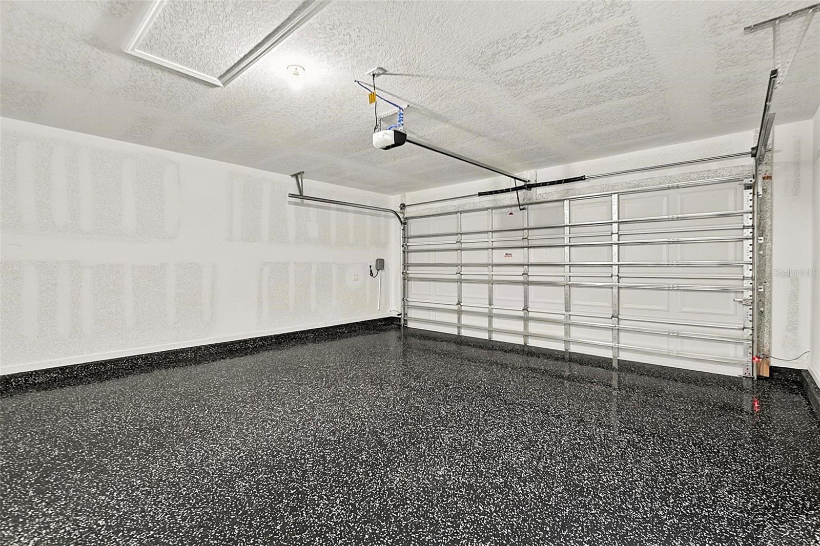 863 Grand Reserve Dr Property Photo 42