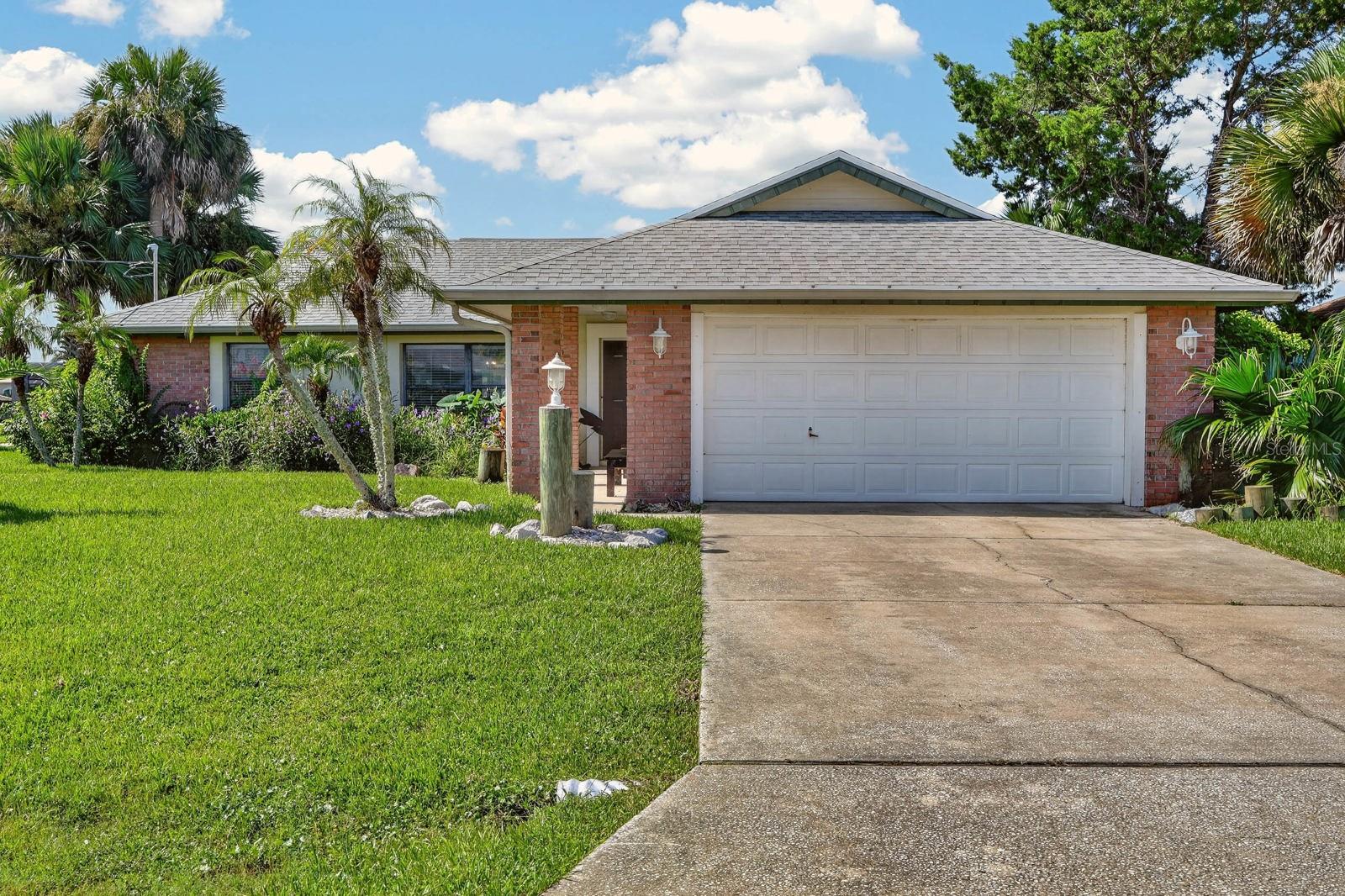 109 CORAL REEF CT N Property Photo 1
