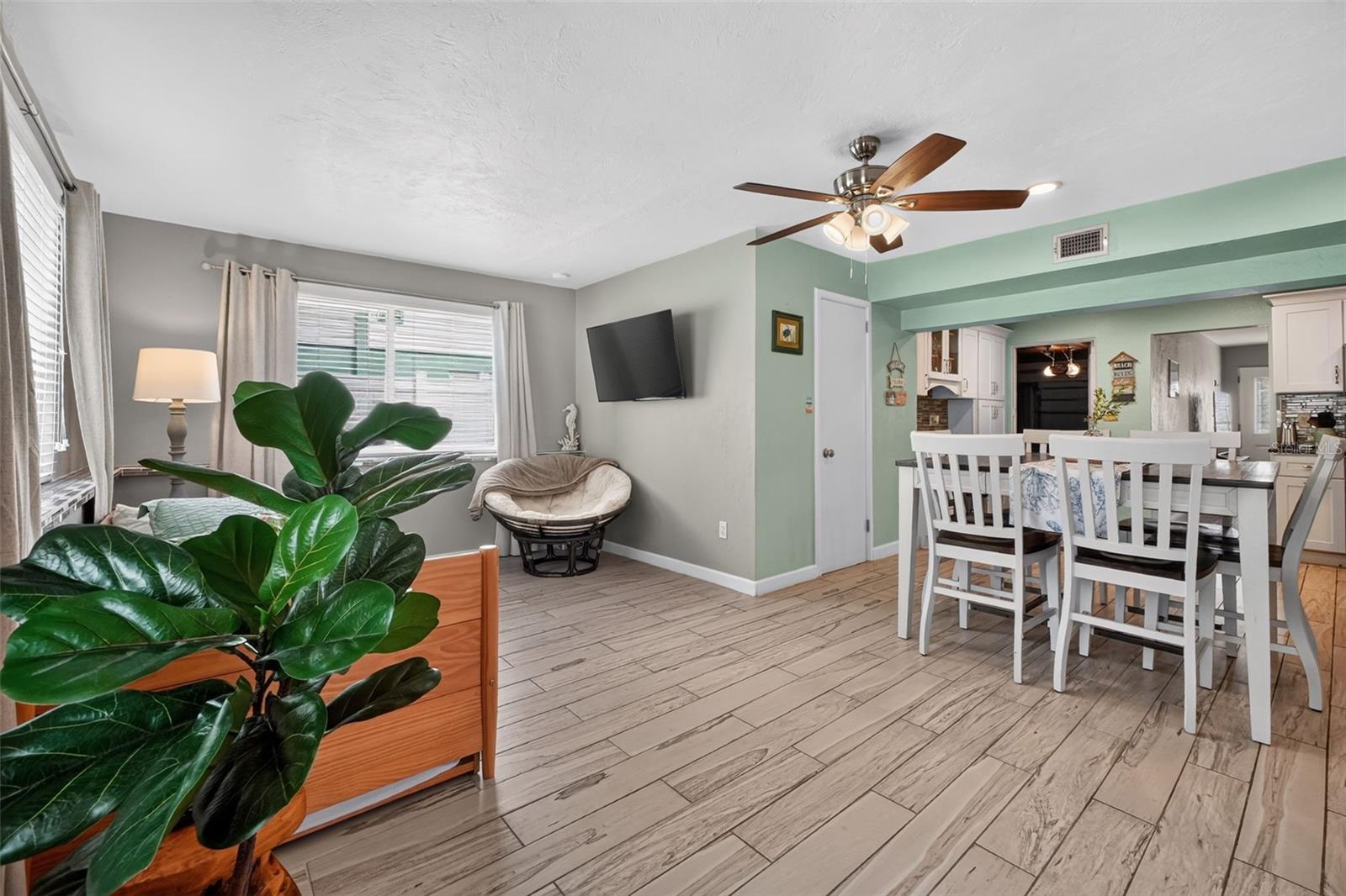 20 Sunny Shore Dr Property Photo 16