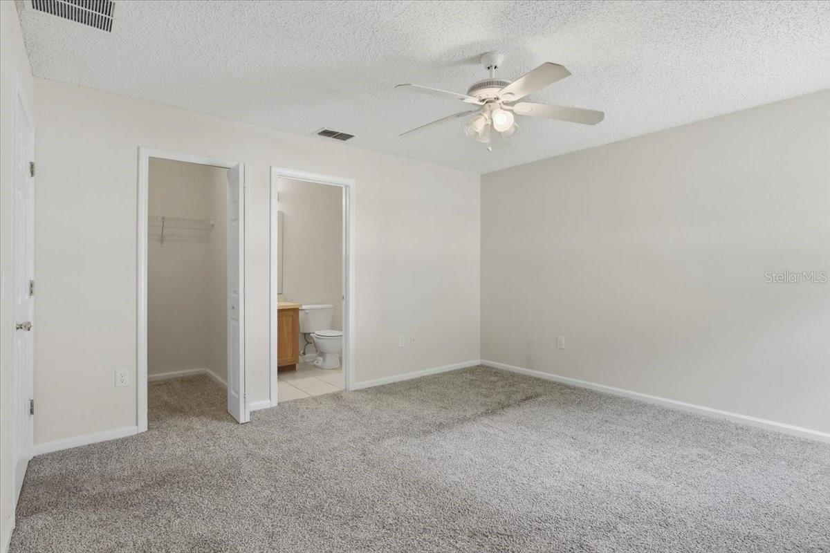 3 Louvet Ln Property Photo 23