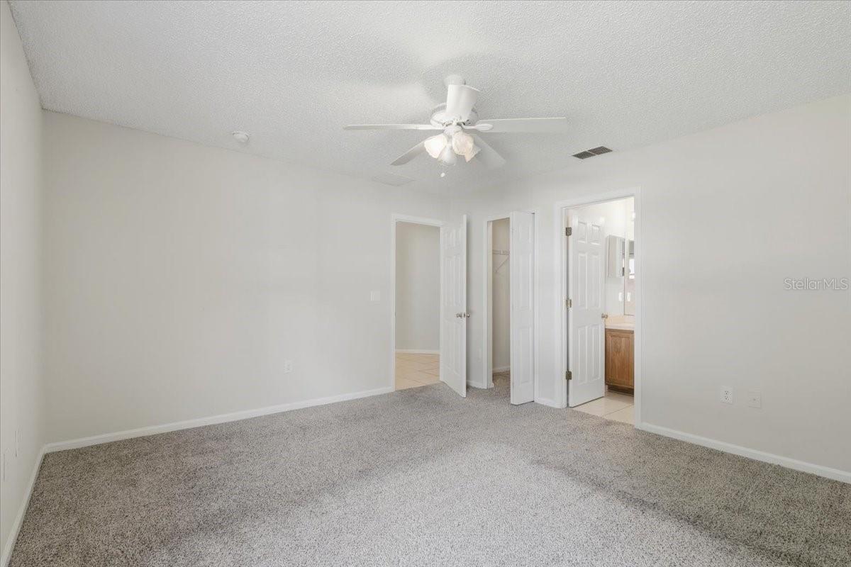 3 Louvet Ln Property Photo 24