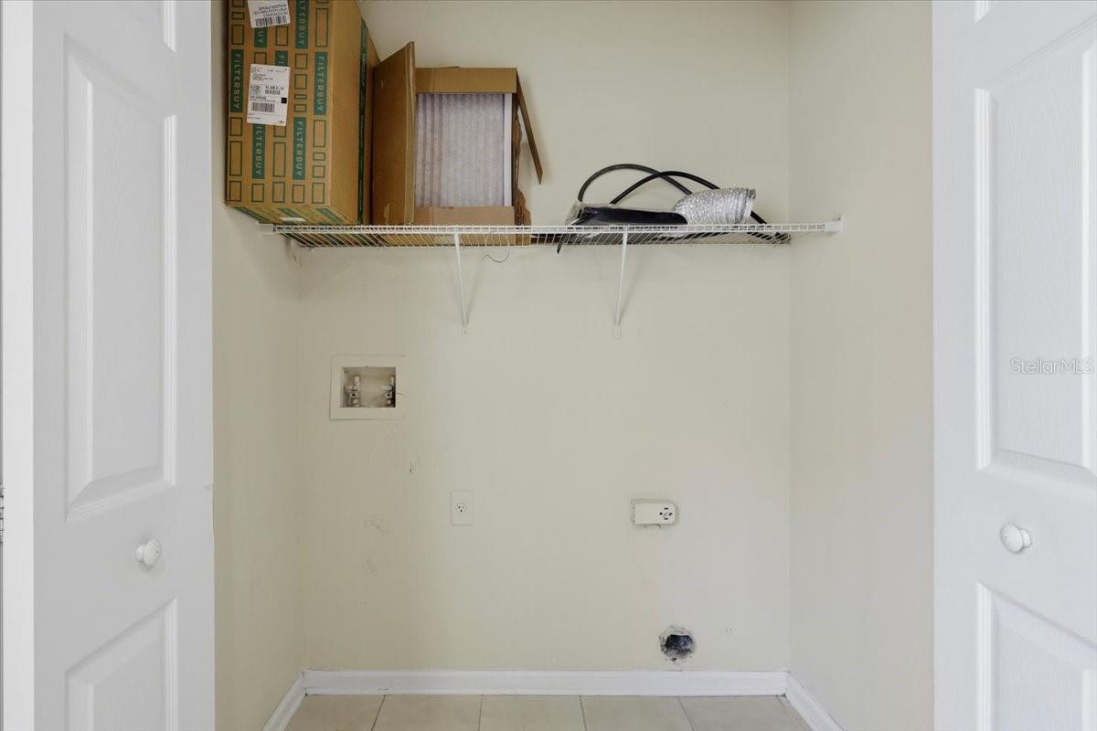 3 Louvet Ln Property Photo 25