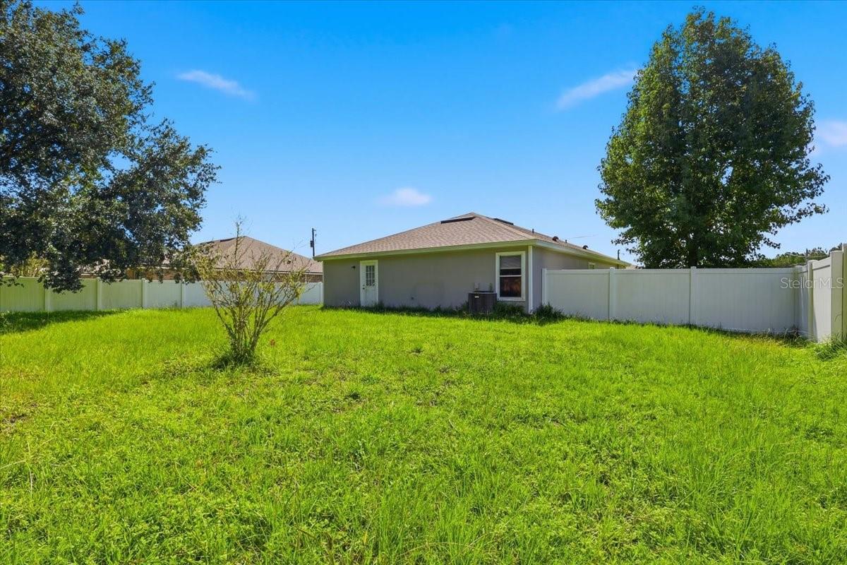 3 Louvet Ln Property Photo 42
