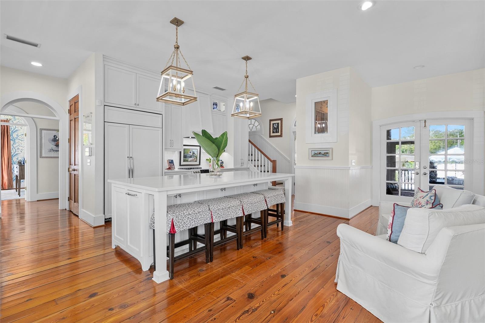 94 N Beach St Property Photo 10