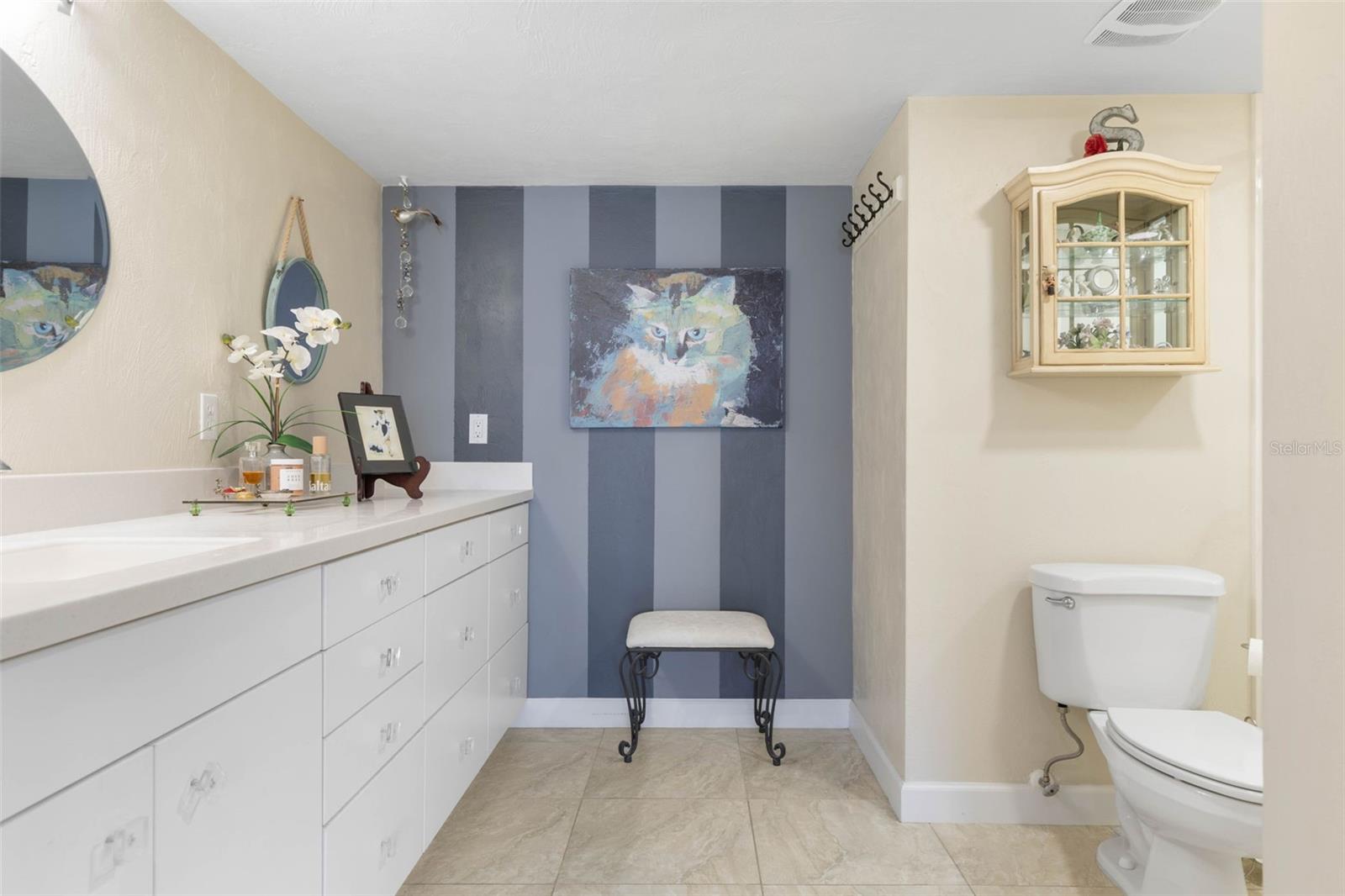 1 John Anderson Dr #5160 Property Photo 24
