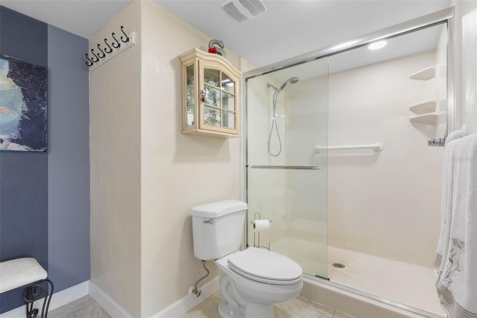 1 John Anderson Dr #5160 Property Photo 26