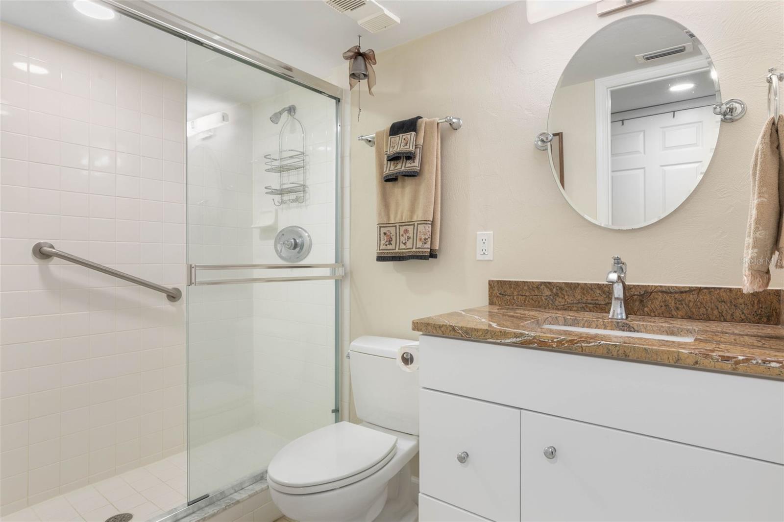 1 John Anderson Dr #5160 Property Photo 34