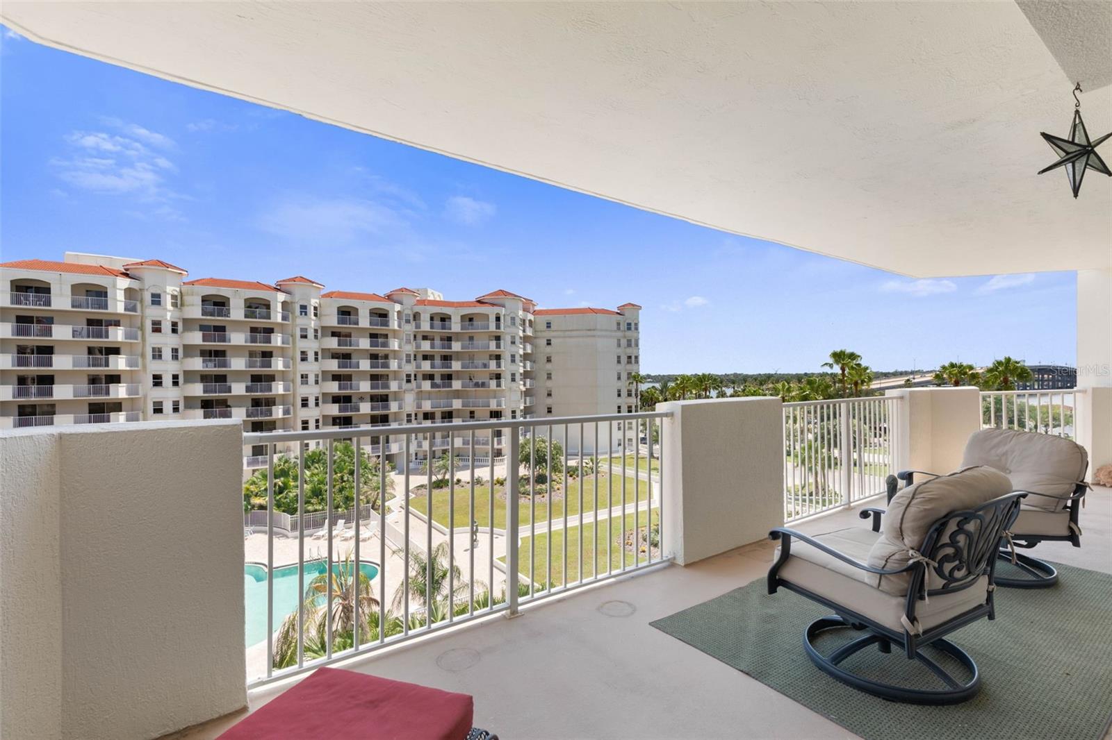 1 John Anderson Dr #5160 Property Photo 35