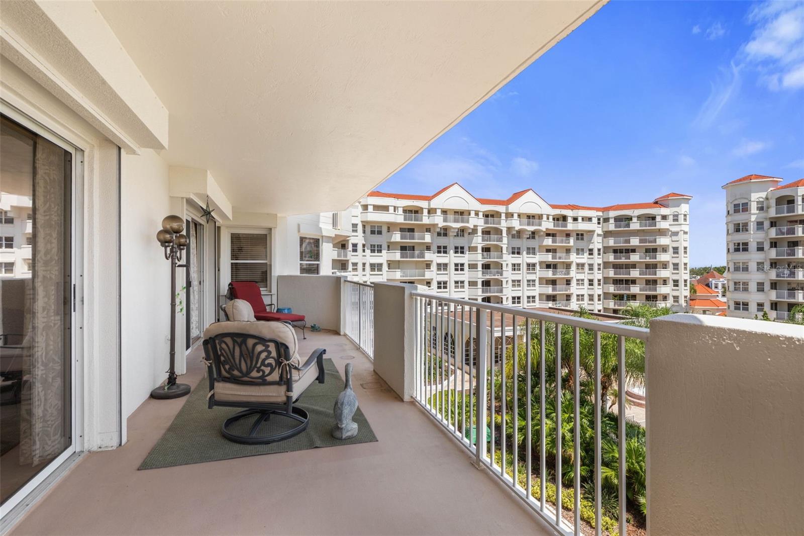 1 John Anderson Dr #5160 Property Photo 36
