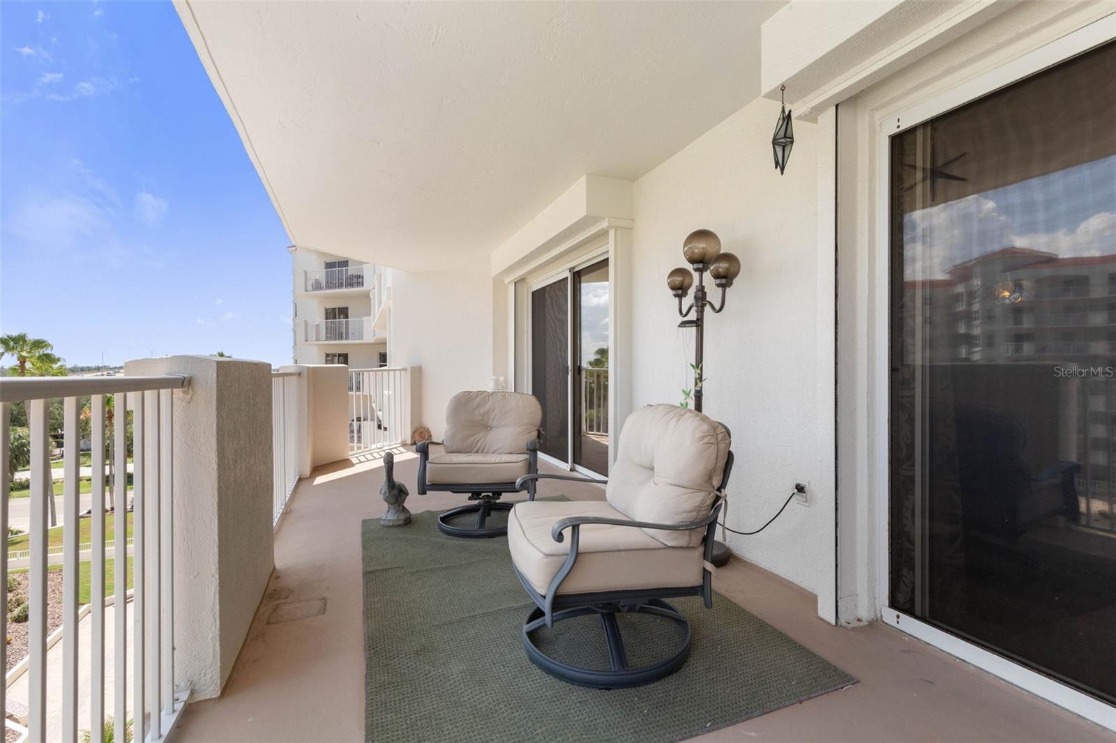 1 John Anderson Dr #5160 Property Photo 37
