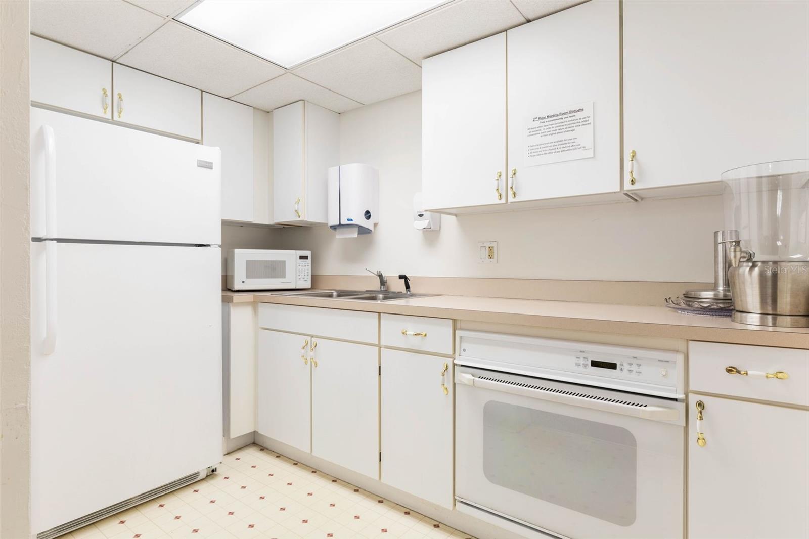 1 John Anderson Dr #5160 Property Photo 59